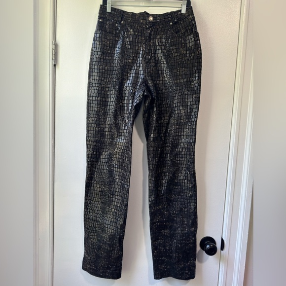 Newportnews Easy Style Croc Embossed Reptile Print Leather Pants Size 10T - Picture 4 of 11